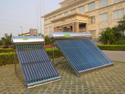 热水器放气阀总漏水怎么回事(图1)