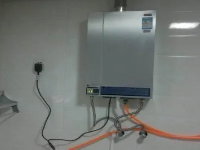 格力空气源热水器不加热怎么回事(图1)