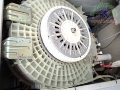 耳机洗衣机洗了怎么处理(图1)