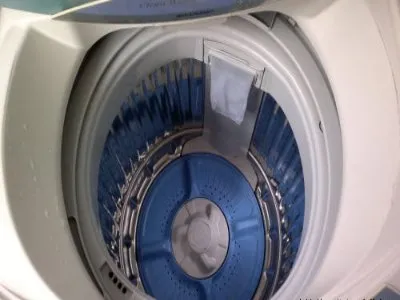 容声洗衣机怎么拆开清洗(图1)