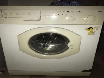 海尔洗衣机显示F9什么故障(图1)