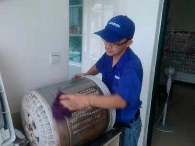 洗衣机甩干的时候自动断电了(图1)