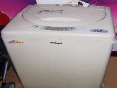 被子破了能不能洗衣机里面(图1)