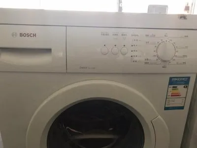 被洗衣机洗过的手机如何修复(图1)