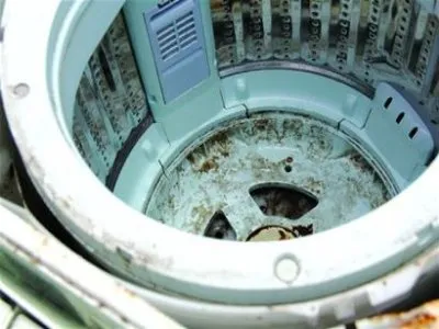 滚筒洗衣机如果没有排水地漏如何办(图1)