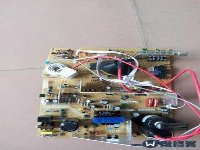 电视机什么原因老是自动重启(图1)