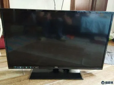 电视后面有个圆孔是什么(图1)