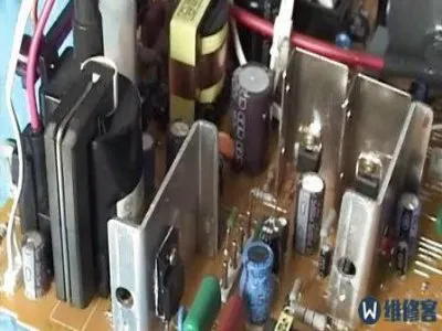 电视机出现屏线怎么回事(图1)