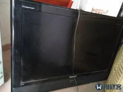 液晶电视背光不均匀的原因(图1)