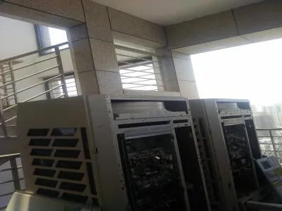 中央空调温度控制器破解(图1)