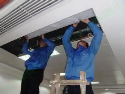 怎么解决空调外机进蟑螂(图1)