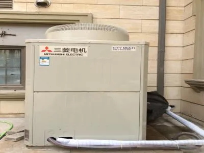 热水器管冻的很硬怎么回事