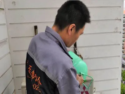 用即热式电热水器断电了但电表总开关不跳闸是怎么回事