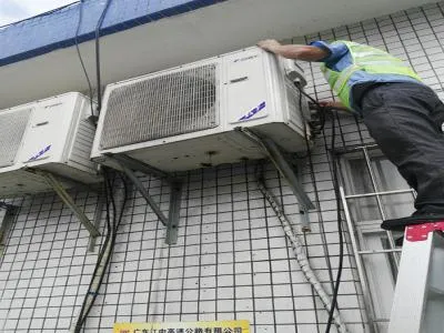 燃气热水器燃烧的火焰是黄色的是怎么回事