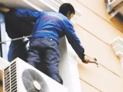 热水器在关闭条件下突然发出声音怎么回事