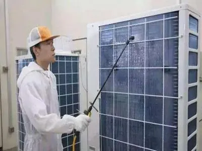 SKYWORTH电视网线插口在哪里