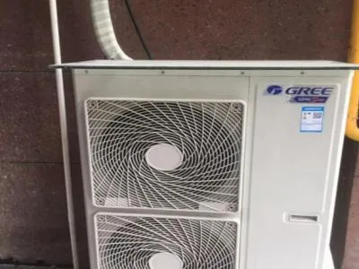 手机和电视连接蓝牙后怎么播放视频