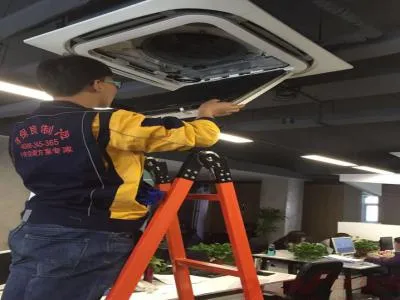 家用热水器防水时咔咔的响是为什么