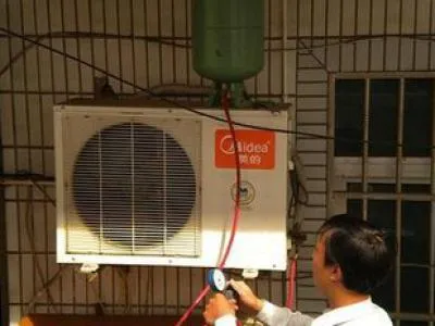 半自动洗衣机进水管滴水