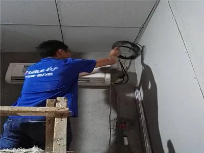 滚筒洗衣机里被小孩子倒进了盐