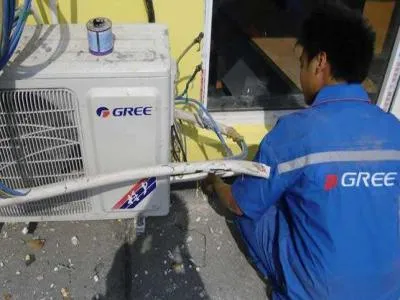 电视机显示屏灯管坏了修修多少钱