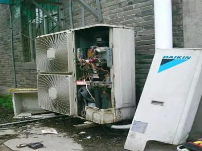 笔记本屏幕维修大概要多少钱