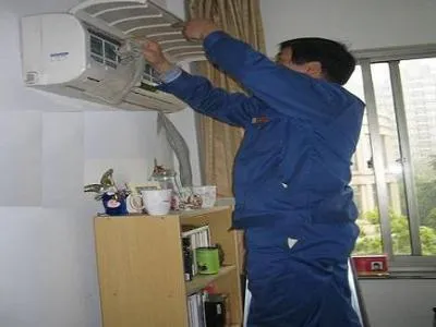 电热水器水管冻住了怎么办