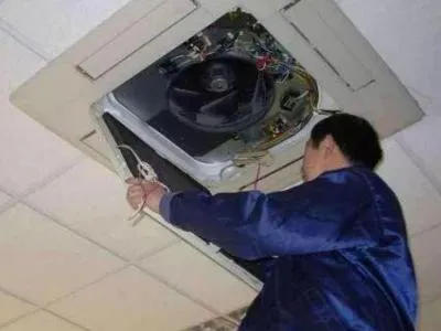 全自动洗衣机自己开启怎么回事