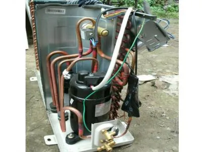 使用完热水器后泄水口出水