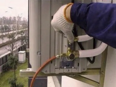 天燃气热水器冻烂能修住吗