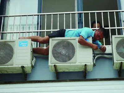 热水器大开节门外墙漏水怎么修