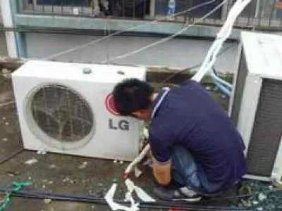 16升燃气热水器进水阀怎么拆