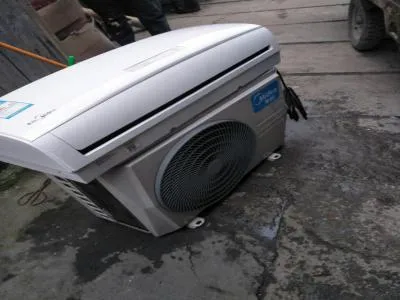 小米电视播放时不时卡一卡