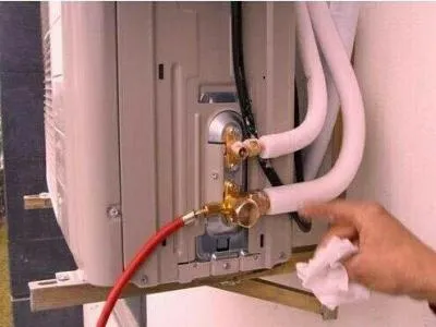 空气热水器进水泄压阀门鸣叫