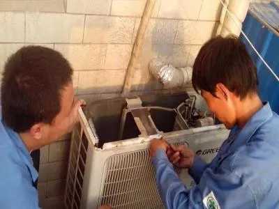 热水器通洗面盆热水不出水