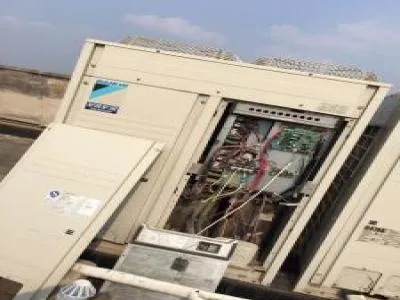 笔记本电脑一会暗一会亮啥情况