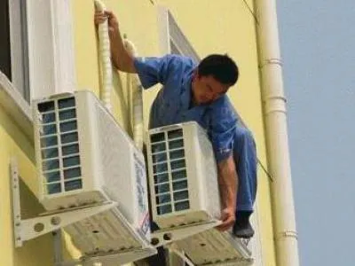 燃气热水器主板坏了修一下多少钱